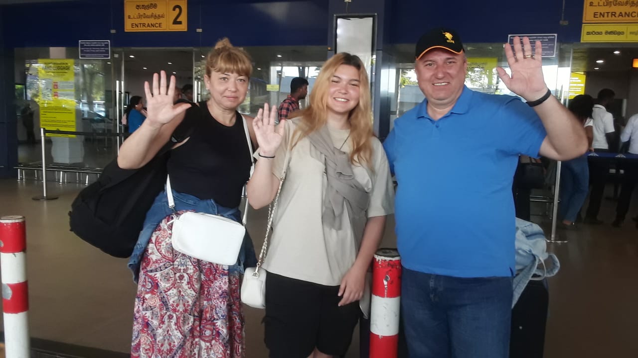 Sri Lankan Adventure with the Rumenia Family